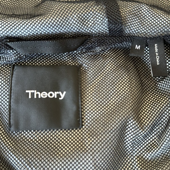 Theory 
Men’s hooded jacket size medium - Picture 11 of 13